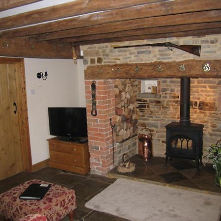 Harpe Cottage Wilmcote Exterior photo